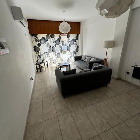 Milky Apartment Limassol Luaran gambar